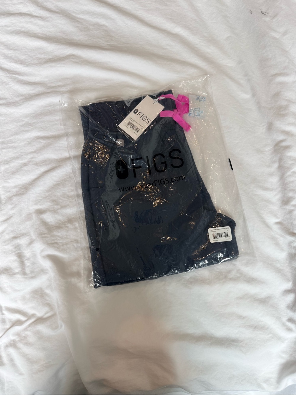 FIGS Navy (Night Sky) yola high waisted XXS scrub pants (BRAND NEW)